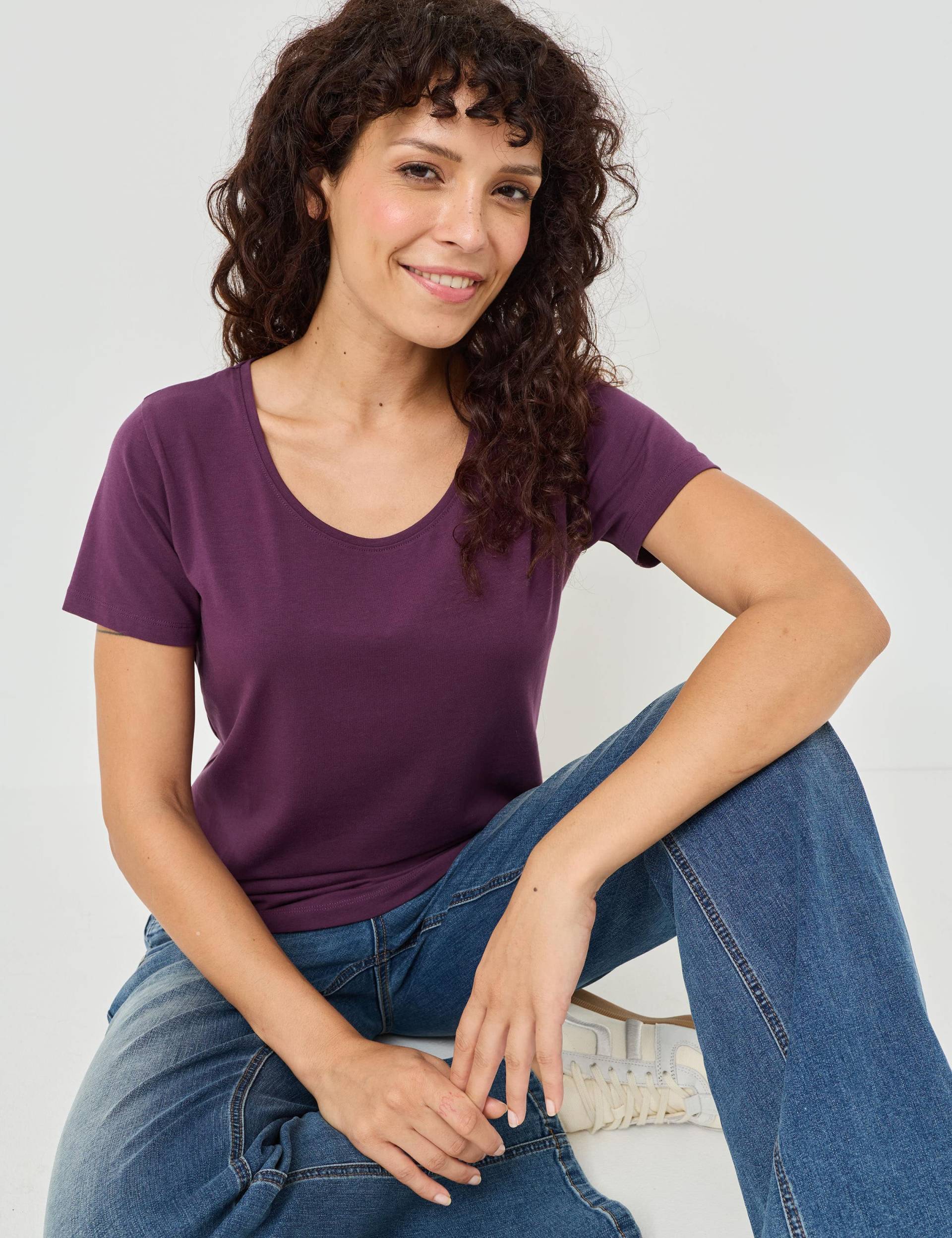 Basic T-Shirt Modell LEA von Jeans Fritz