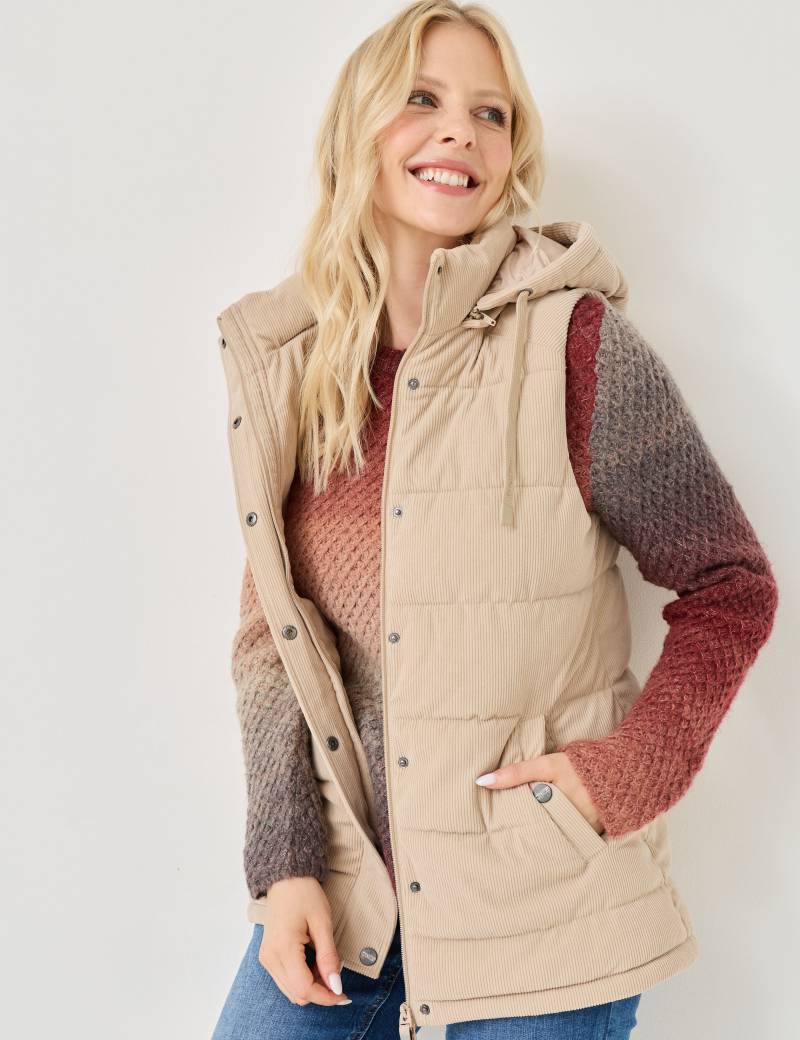 Im Trend: Cordweste mit Kapuze von Jeans Fritz