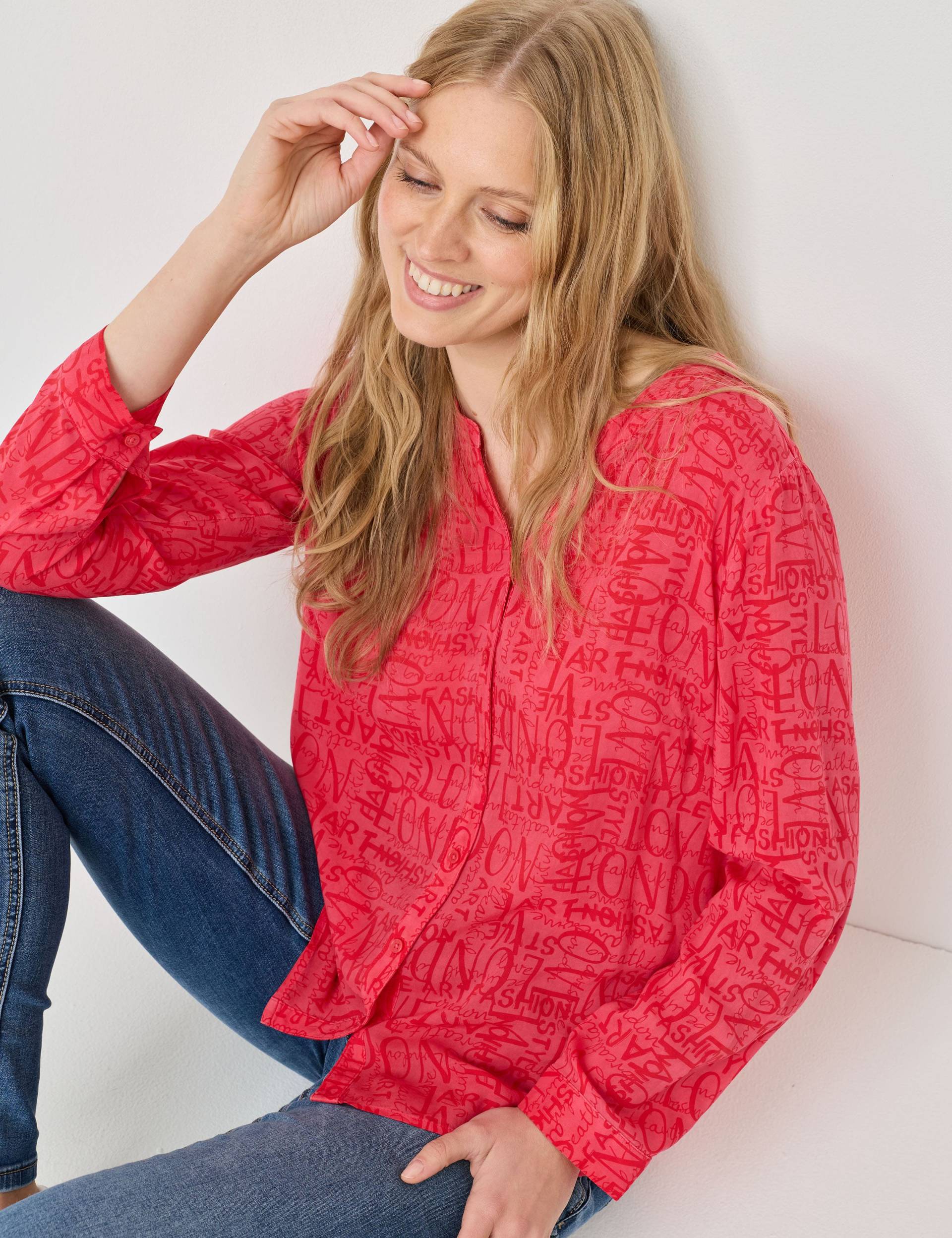 Leichte Bluse mit Wording-Print von Jeans Fritz