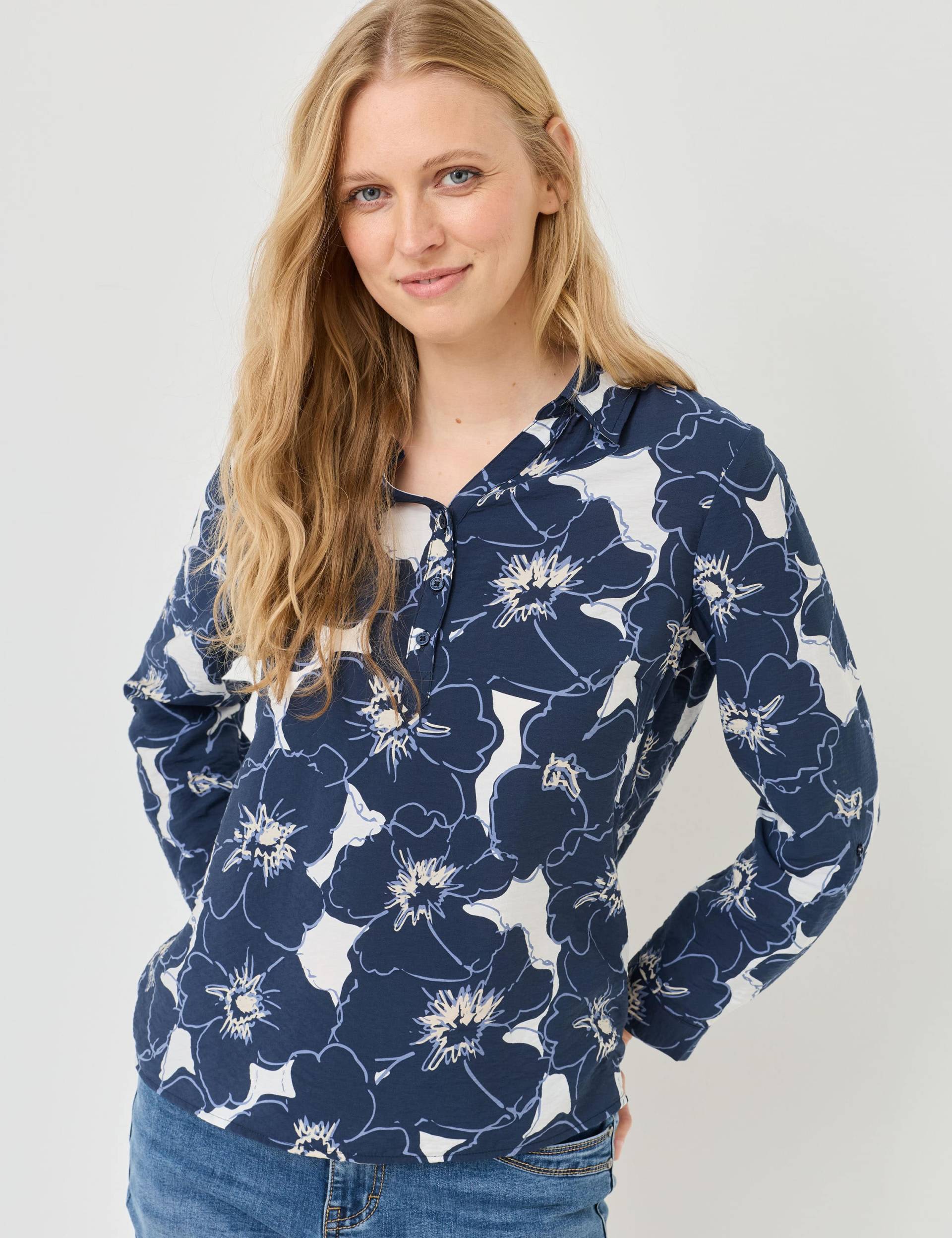 Süße Bluse mit Hemdkragen von Jeans Fritz