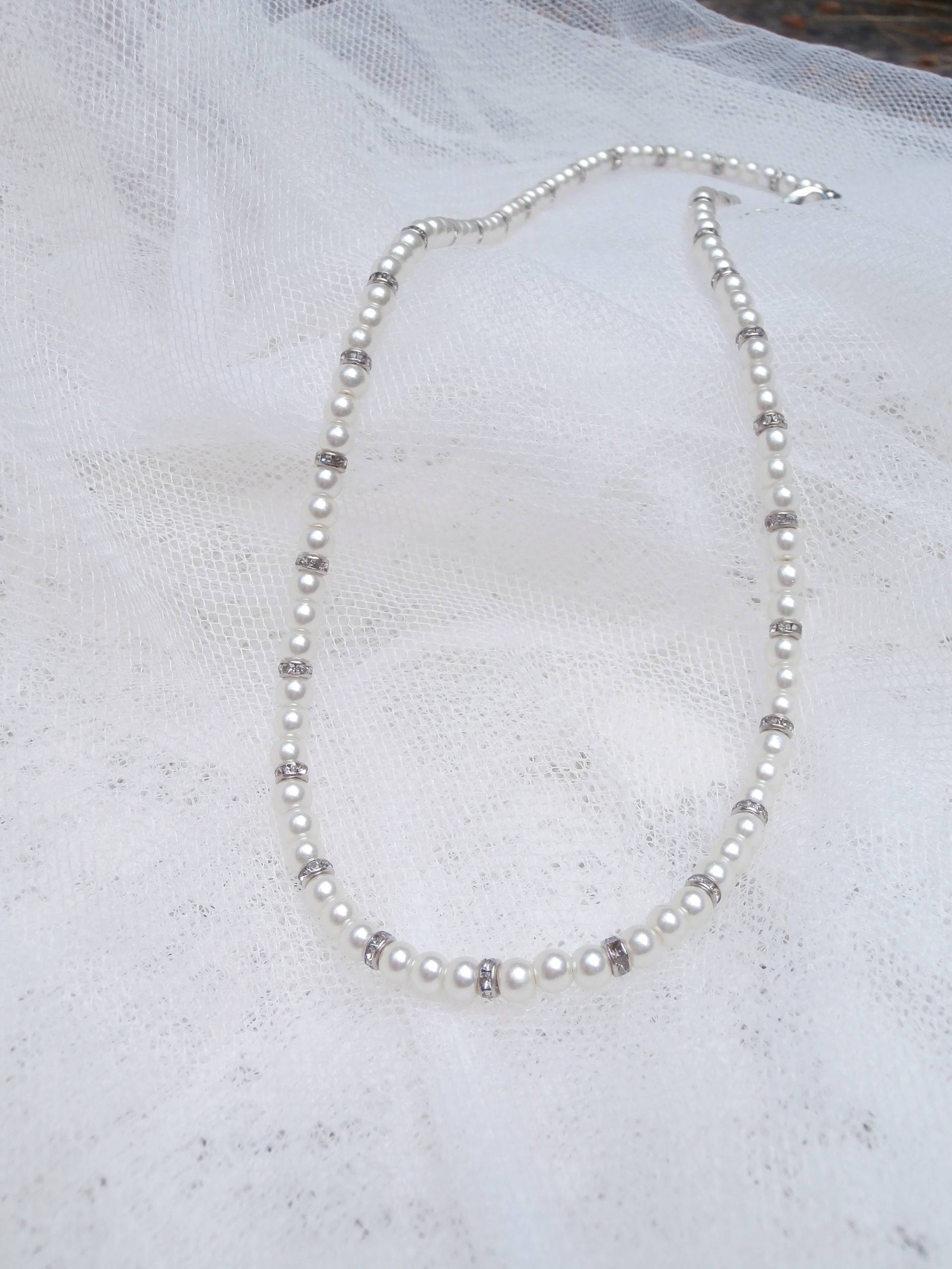 Perlenkette, Perle Halsband, Perlenohrringe, 19 in 3mm Perlen, Hochzeit Set, Weiße Halskette, Kleine Ballschmuck Perlenkette, Perle Halsband, Perlenohrringe, 19 in 3mm Perlen, Hochzeit Set, Weiße Halskette, Kleine Ballschmuck von JeansJewelryDesigns
