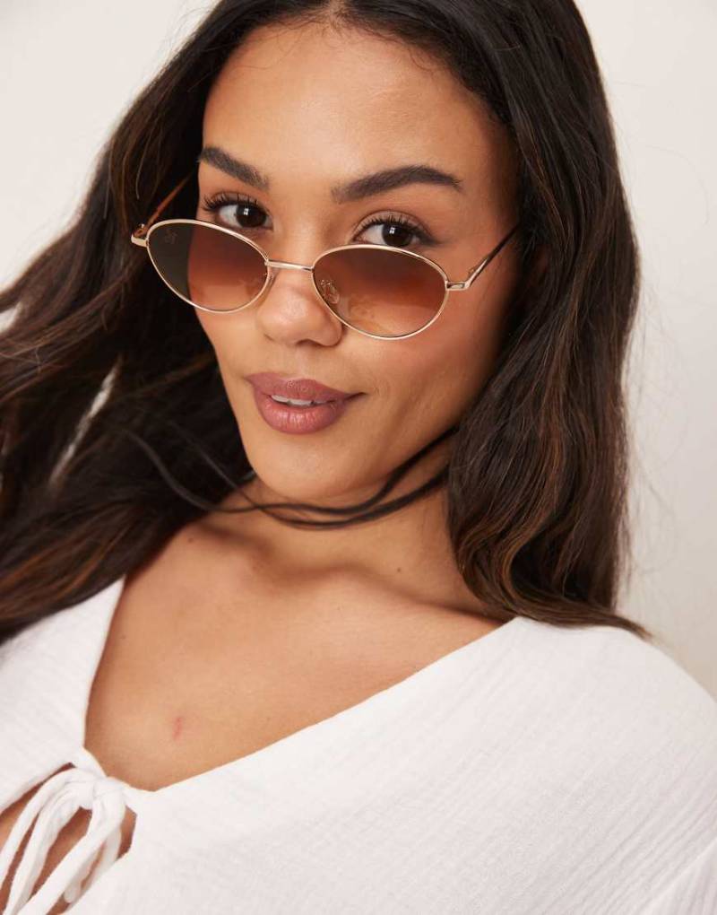 Jeepers Peepers - Cat-Eye-Sonnenbrille aus Metall in Gold-Optik mit rosa Gläsern-Goldfarben von Jeepers Peepers