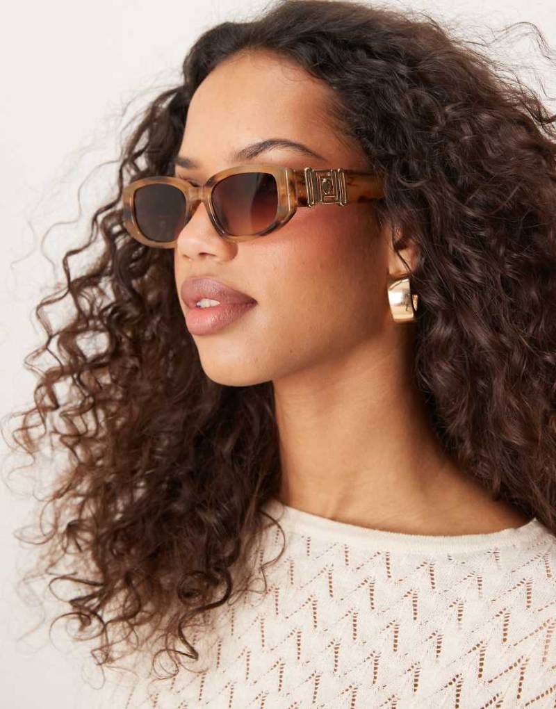 Jeepers Peepers - Rechteckige Sonnenbrille in Braun marmoriert von Jeepers Peepers