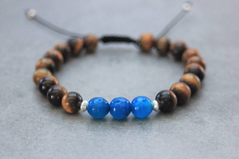 Herrenarmband Aus Natursteinen, Tigerauge-Perlen, Blauem Achat Und 925Er Silber Herrenarmband Aus Natursteinen, Tigerauge-Perlen, Blauem Achat Und 925Er Silber von Jegstone