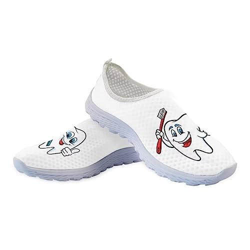 Jeiento Leichte Wanderschuhe für Krankenschwestern, Dentalschuhe, Unisex, Erwachsene, Turnschuhe, Walking, Laufen, Sneaker für Herren, rutschfest, atmungsaktiv, zum Reinschlüpfen, Cartoon-Zahnaufdruck von Jeiento