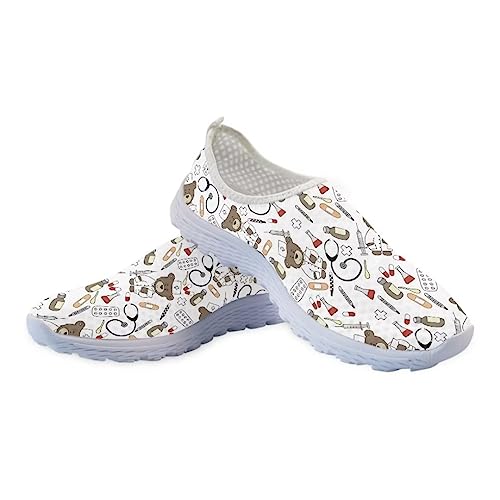 Jeiento Leichtes Wandern für Krankenschwester Schuhe Damen Zahnschuhe Unisex Erwachsene Trainer Wandern Running Turnschuhe für Männer, rutschfest/atmungsaktiv/Slip-On, Krankenschwester Bär Weiß, 38 EU von Jeiento