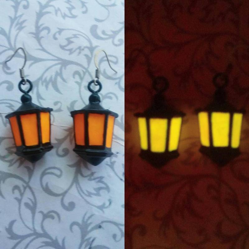 Halloween Glow-In-The-Dark Laternen Ohrringe Halloween Glow-In-The-Dark Laternen Ohrringe von JekyllHydeJewelry
