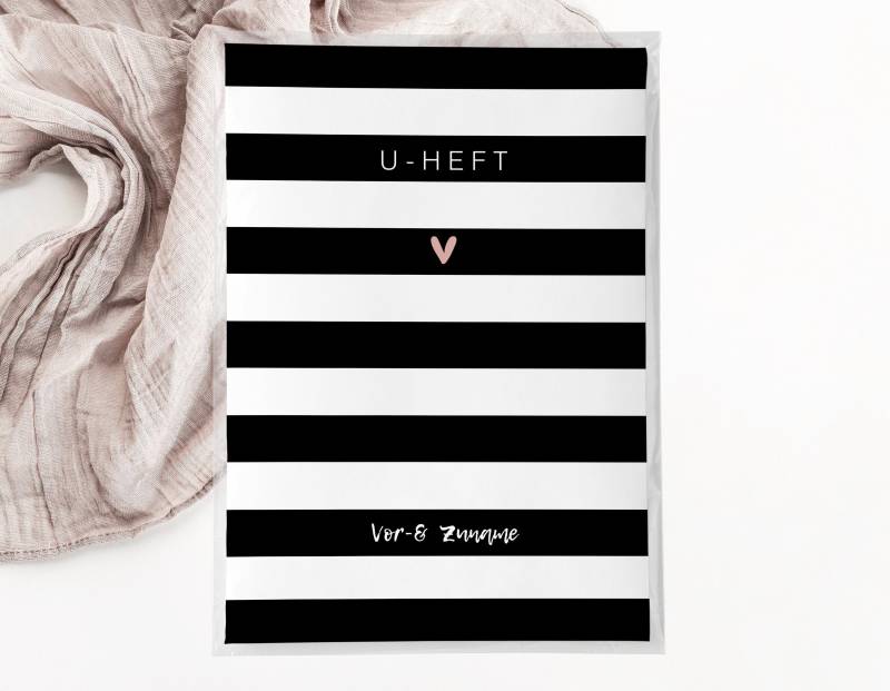 C U-Heft + Impfpasshülle - Schwarz Weiss Gestreift Baby Geschenk Geburt Personalisiert Schutzhülle von JelaaDesign