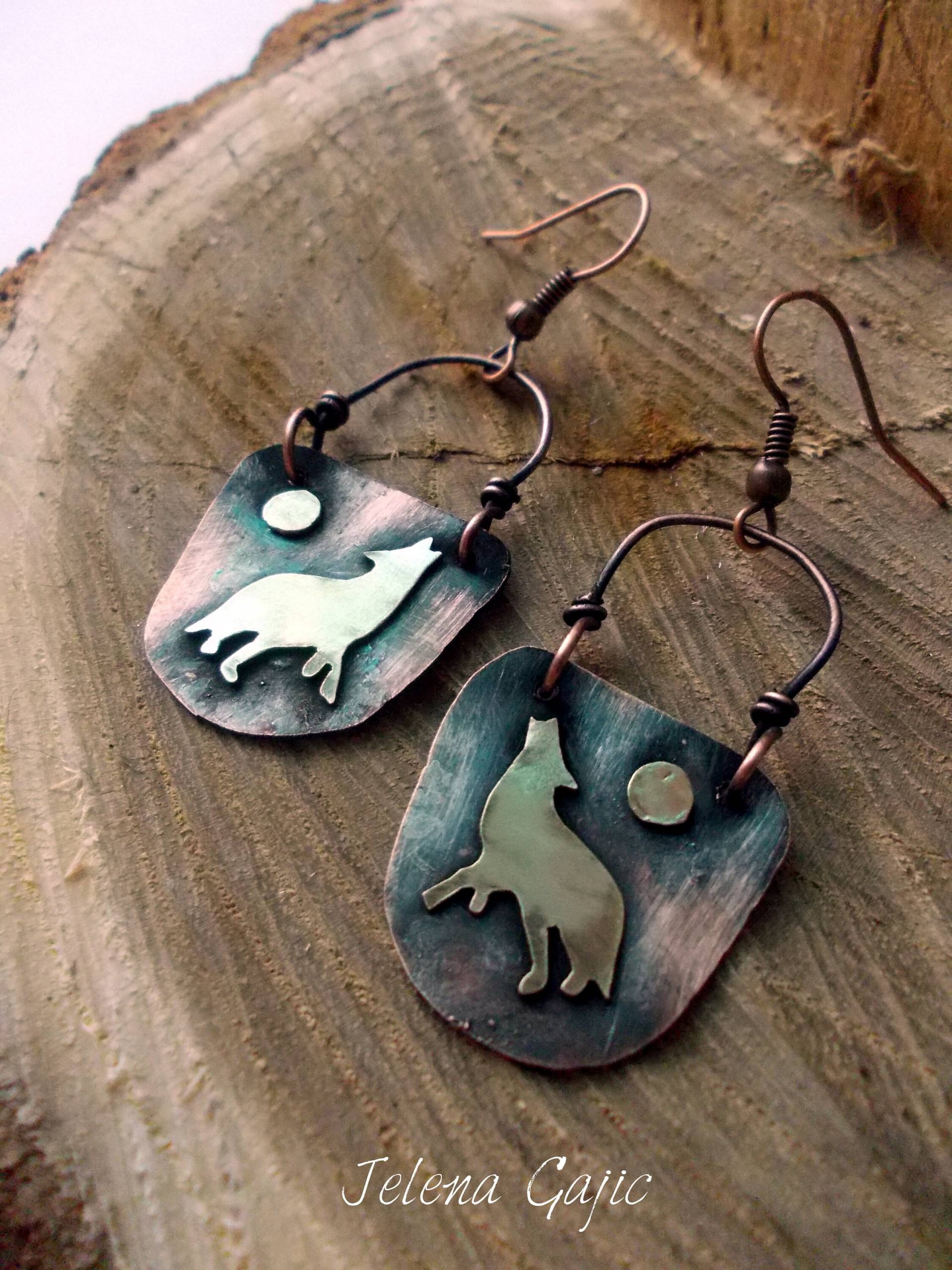 Die Wolf Kupfer Ohrringe Mit Mond - Kupferschmuck von JelenaGajicJewelry