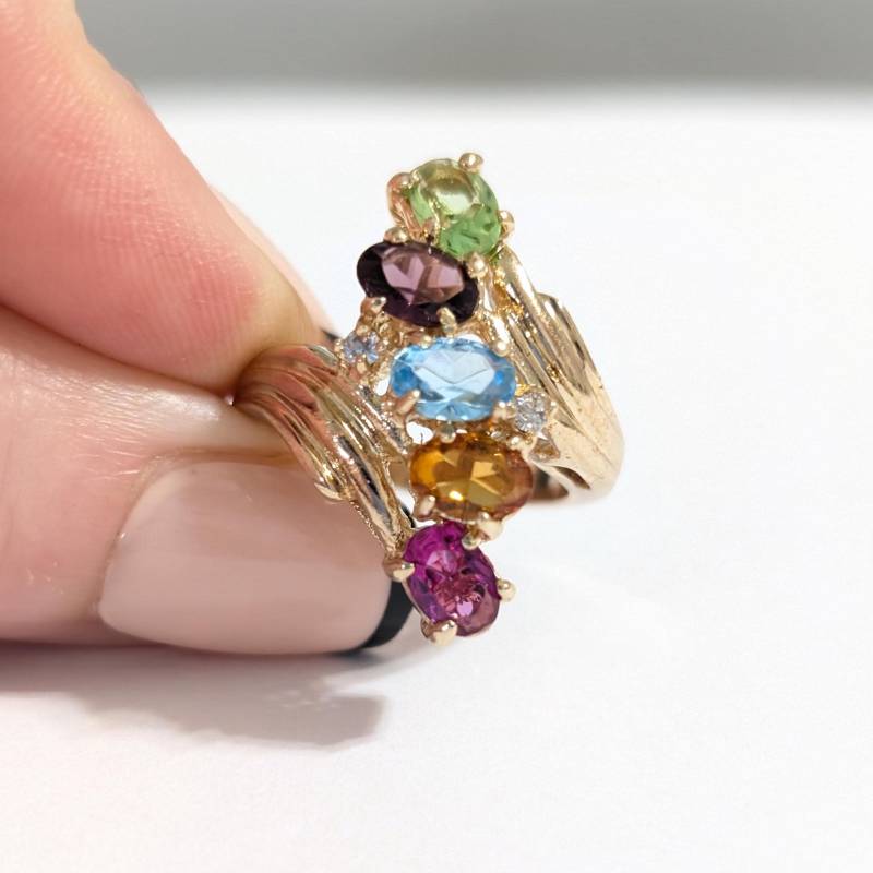 Mütter Stil Ring Multistein Geburtsstein Peridot Amethyst Aquamarin Citrin Rubin Kristall Cocktail-Bypass-Design Ringgröße 6 von Jelifem