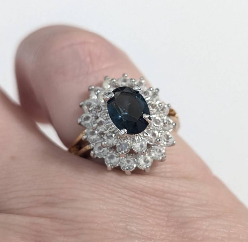 14K Gold Galvanisierter Simulierter Saphirkristall Schillernder Zirkonia-Diamantschliff-Ring Größe 6 Blauer Sapphire-Band von Jelifem