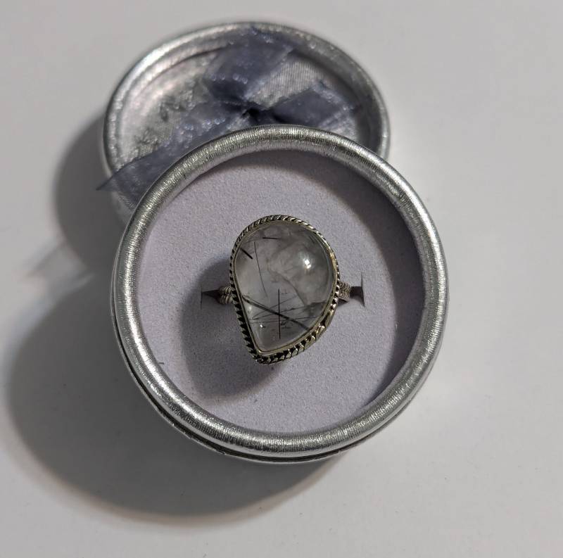 Natürliche Nicht Verstärkte Rutilquarz Ring Teardrop Schwarz 925 Massiv Silber Schmuck Größe 7 1/2 von Jelifem