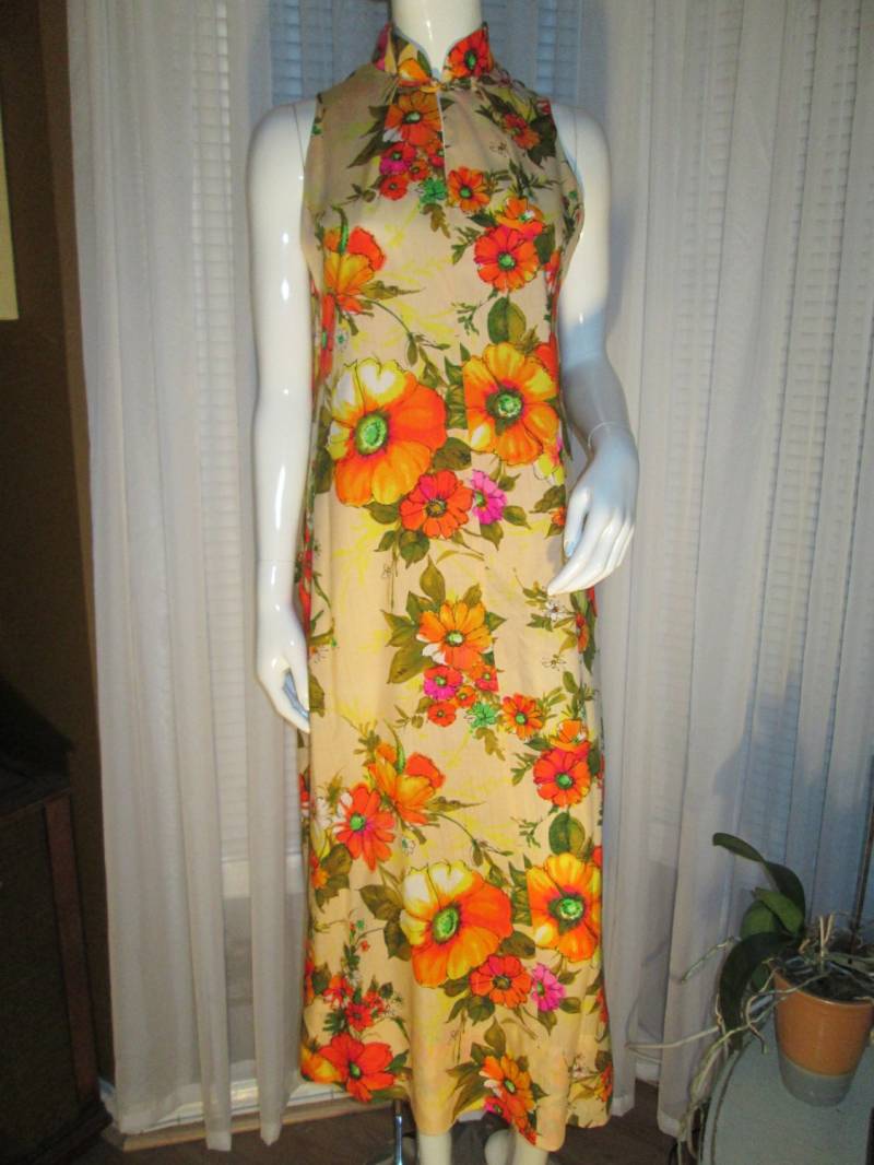 1960Er Jahre "Damen Blumen/Hawaiian Print Kleid Von Lauhala Of Hawaii - Größe 6 von Jellajeans