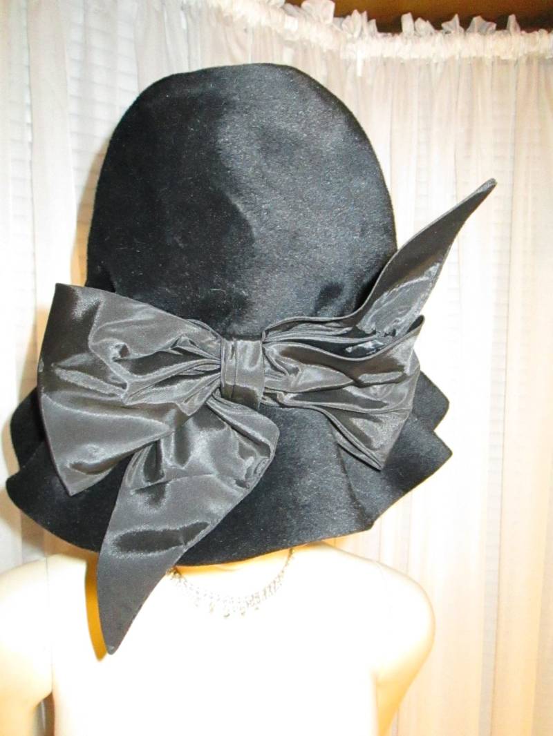 1960Er Jahre Mr John Jr. Schwarzer Filz Floppy Hut von Jellajeans