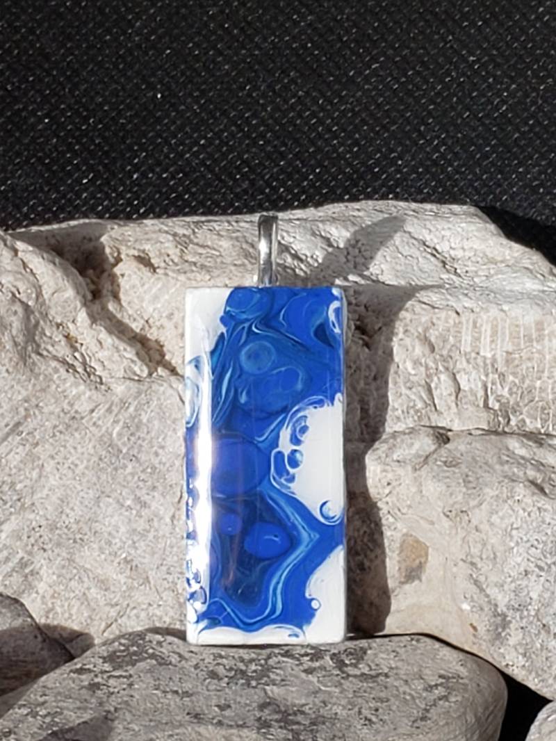 Fluid Art Domino Anhänger Fluid Art Domino Anhänger von JellyBeansArtistry