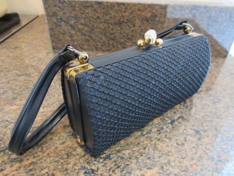 Schöne Vintage 1950 Kleine "Mac' Tasche, Made in Norwich, England - Sehr Süß Schöne Vintage 1950 Kleine "Mac' Tasche, Made in Norwich, England - Sehr Süß von JemimaVintage