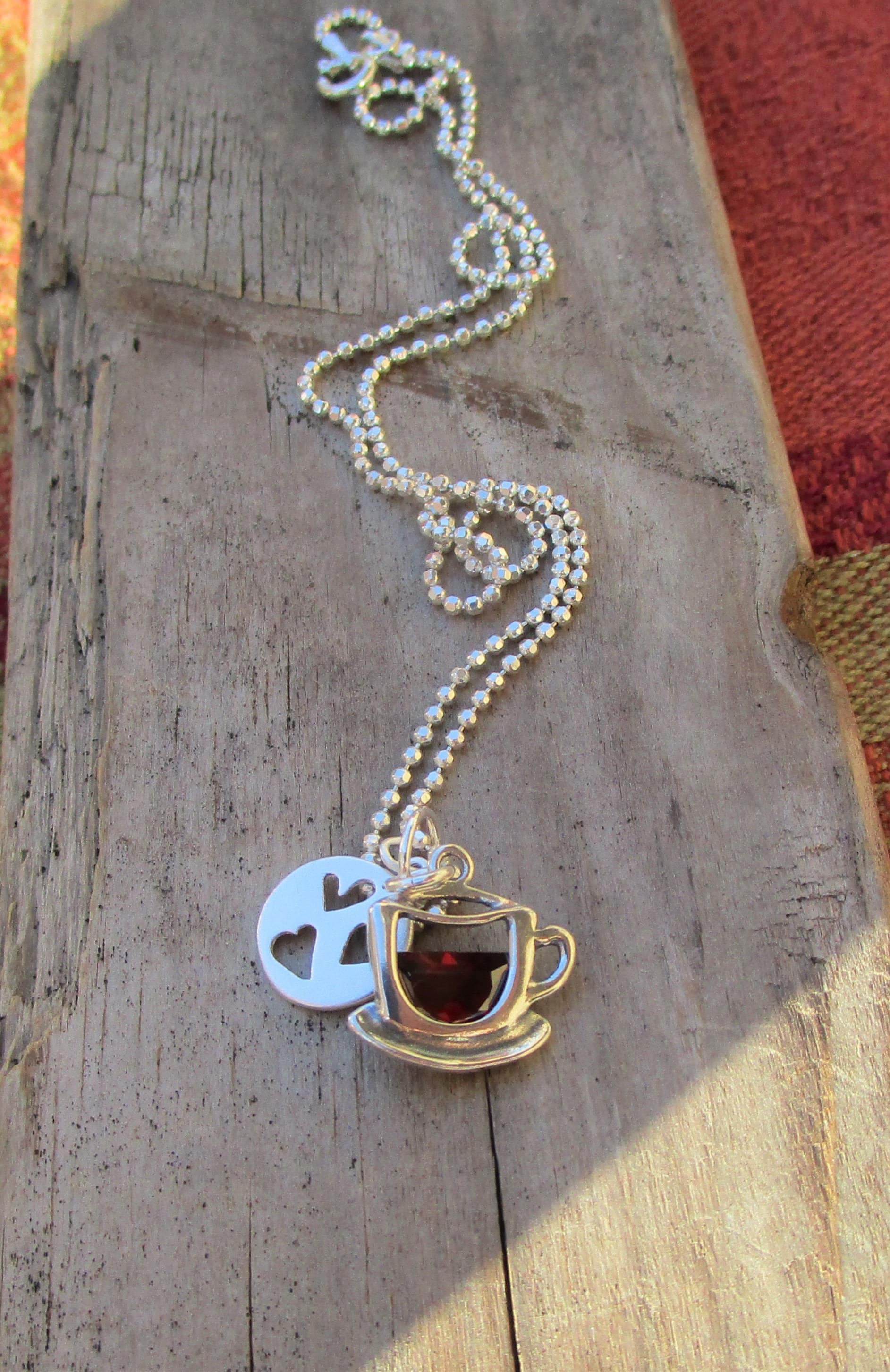 Kaffeetasse-Halskette Aus Sterlingsilber Cubic Zirkonia-Charme, Diamantschliff-Kette von JemsbyJoan