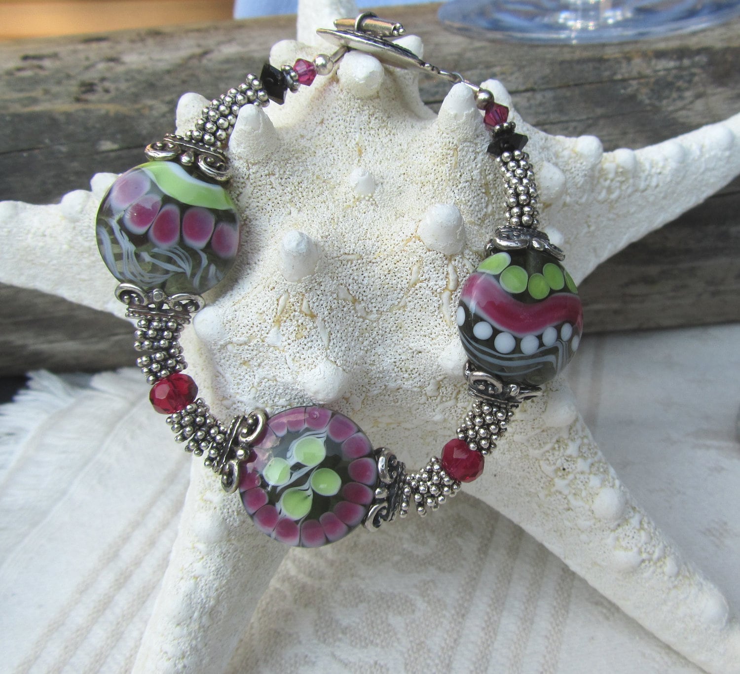 Ooak Sterling Silber Armband Mit Perlen in Pink, Grün von JemsbyJoan