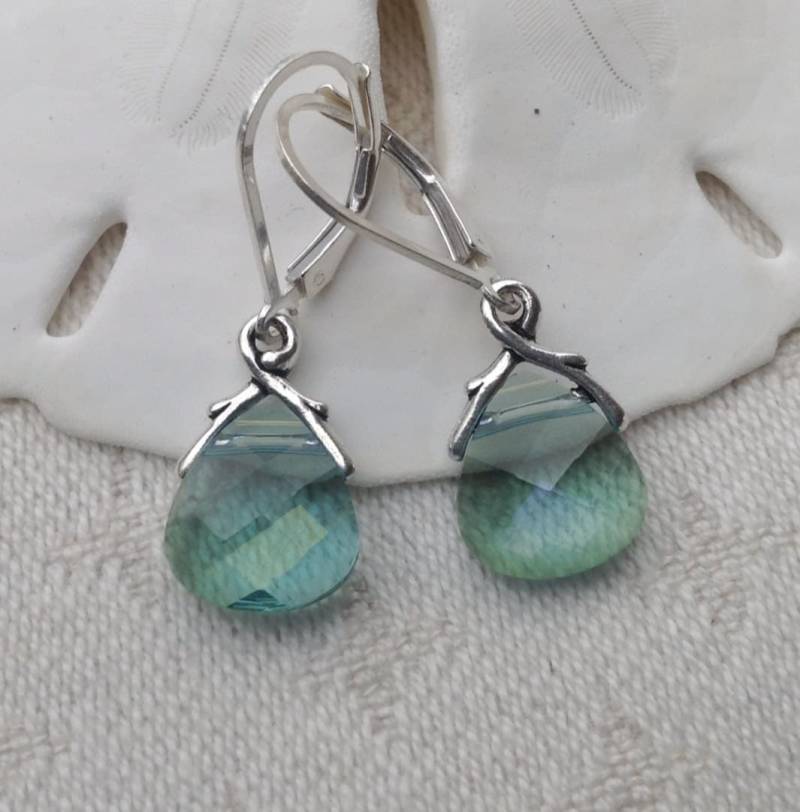 Swarovski Briolette Ohrringe Aqua Champagne Crystal Brisuren Swarovski Briolette Ohrringe Aqua Champagne Crystal Brisuren von JemsbyJoan