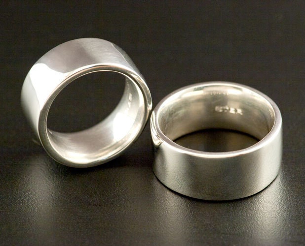 Ein Breiter Mann Oder Eine Frau Sterling Silber Comfort Fit Band, Ehering Verlobungsring, Weißgold Und Gelbgoldring Erhältlich von JenLawlerDesigns