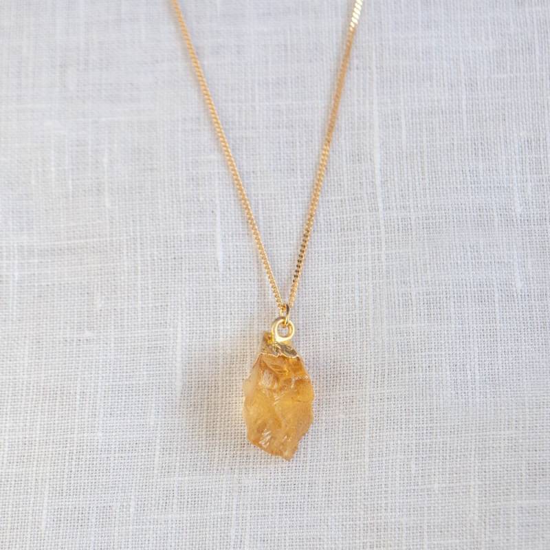 Nachhaltige 925 Silber Kette Mit Rohen Citrin Anhänger, Halskette Echtem Edelstein, Geburtsstein November von JenOezer