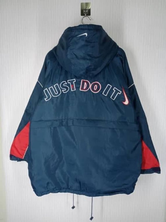 Selten Vintage 90Er Jahre Nike Just Do It Bestickter Hoodie Winterjacke/Lange Jacke von Jengvintagestore