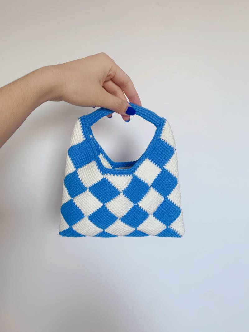 Handmade Crochet Checked Bag Handmade Crochet Checked Bag von JennieHandmadeLove