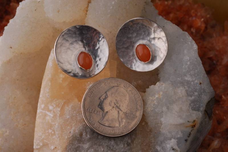 stubstein-Ohrringe Pfirmpruns Pieren von JenniferJacobsDesign