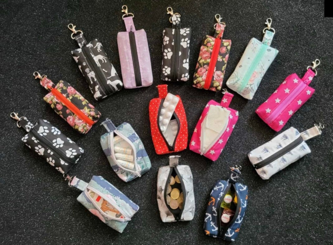 Taschentuch Tasche Mit Reißverschluss - Tatüta Zur Individuellen Nutzung Taschentuch Tasche Mit Reißverschluss - Tatüta Zur Individuellen Nutzung von JenniferKreationen