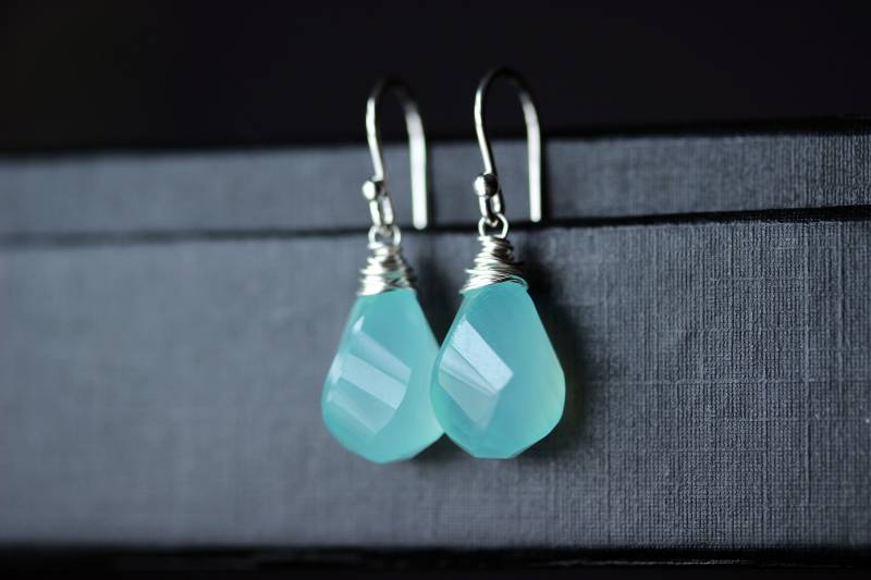 Seafoam Chalcedon Sterlingsilber Ohrringe Edelstein Mit Spiralschliff von JenniferLynnJewelry