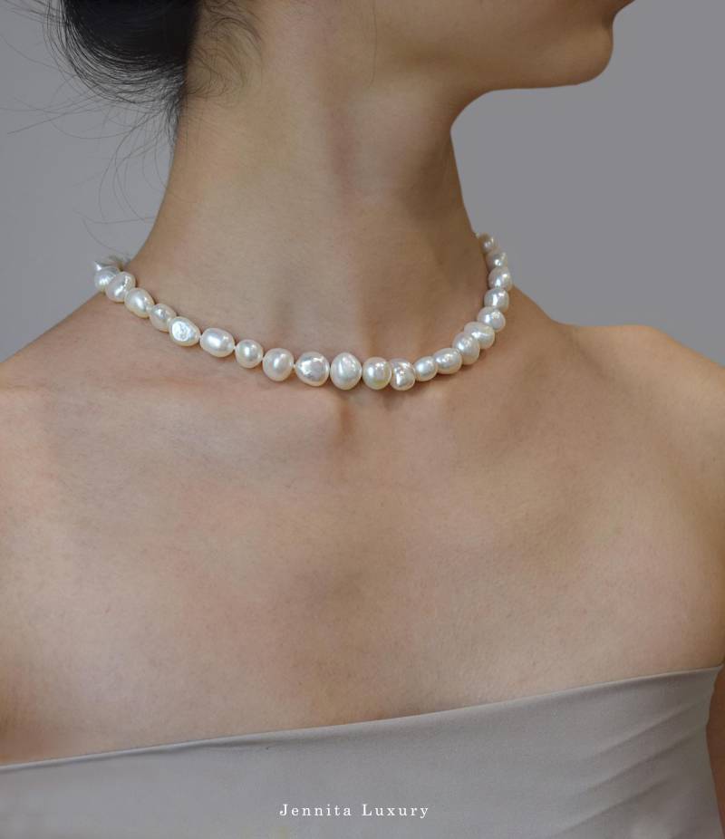 Große Barock Perlenkette Silber, Echte Weiße Süßwasser Perlen Halskette, Zuchtperlen Collier Kurz, Damen Schmuck Perlen, Braut Hochzeit Kette von JennitaLuxury