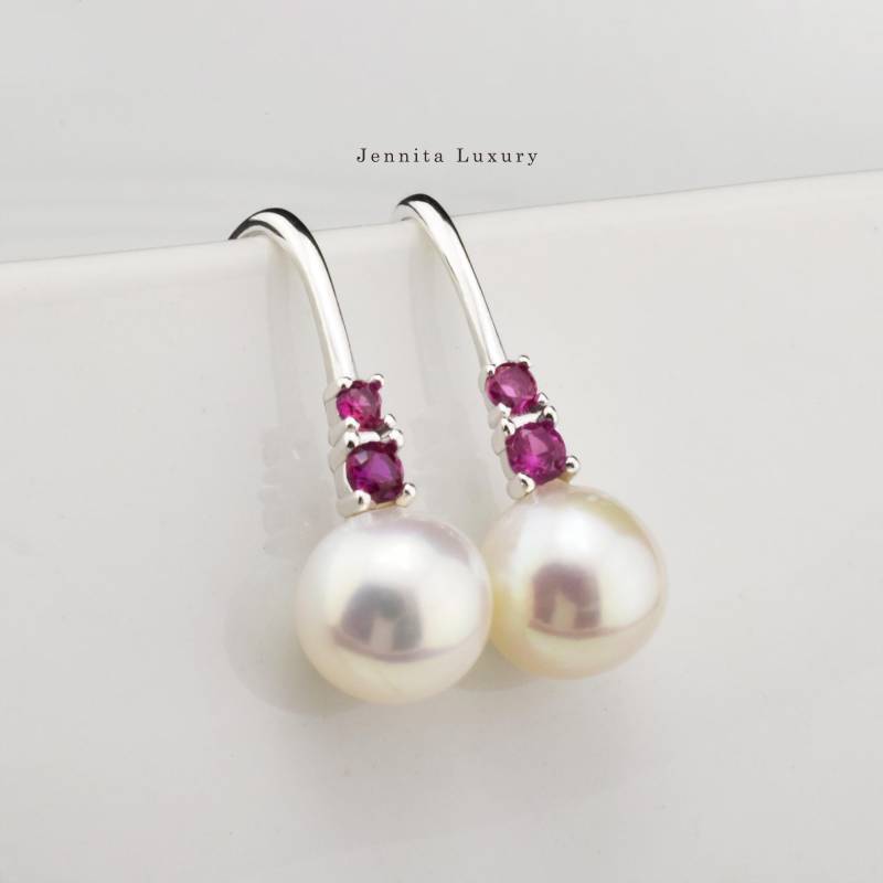 Silber Ohrhänger Mit Echten Runden Perlen Und Rosa Zirkonia Steinen, Hängeohrringe Weißen Süßwasserperlen, Braut Hochzeit Perlenschmuck von JennitaLuxury