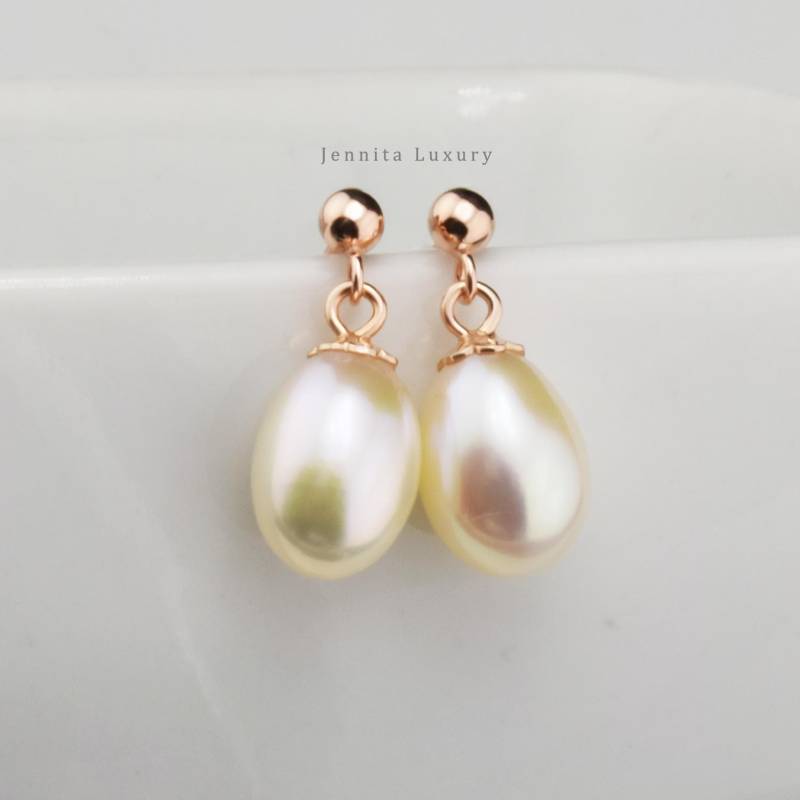 Rosévergoldete Ohrringe Silber Hängend Mit Echten Perlen, Roségold Stecker Weißen Tropfen Süßwasserperlen, Perlenschmuck Hochzeit von JennitaLuxury