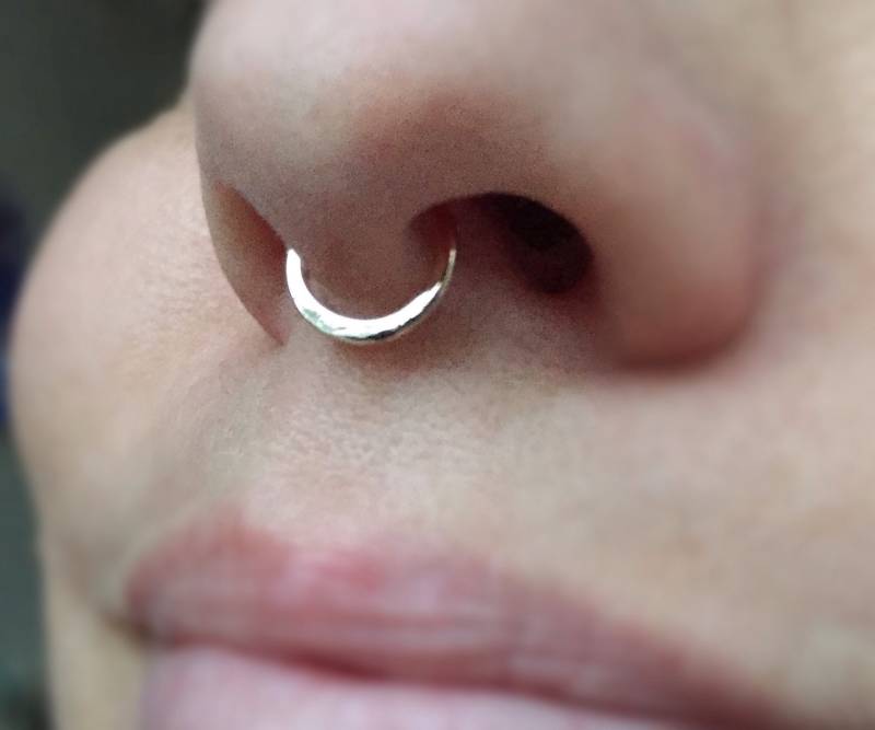 Gold Filled Fake Septum Nasenring Kein Piercing Boho Schmuck Kunstkörper Nasenpiercing Hoop von JennyTreiber