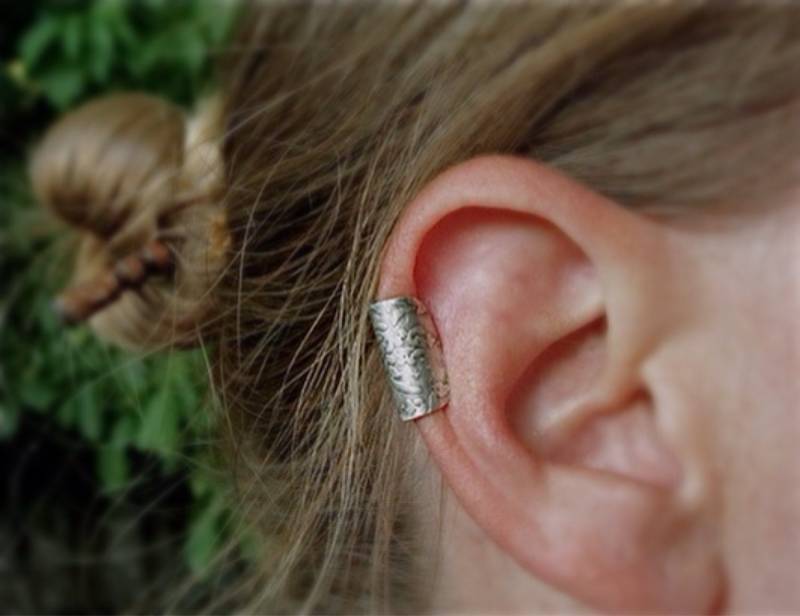 sterling Silber Blume Lange Ohr Manschette Fake Helix Knorpel Ohrringe Kein Piercing Floral Minimalistisch Natur Schmuck Flora Faux von JennyTreiber