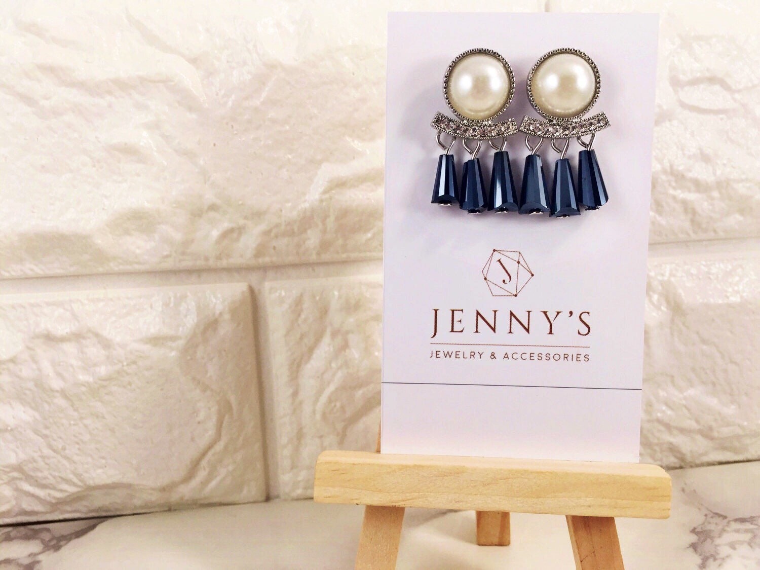 statement Große Halb-Kunstperle Mit Dunkelblauen Glasperlen-Ohrringen statement Große Halb-Kunstperle Mit Dunkelblauen Glasperlen-Ohrringen von Jennycorner