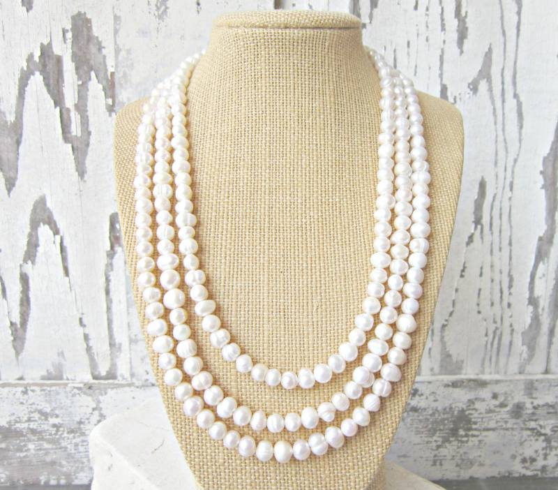 Dreifach-strang Perlenkette. Weiße Perle Halskette. Echte Süßwasser Perlen Schmuck. Braut Hochzeitsschmuck von JensBeadBox