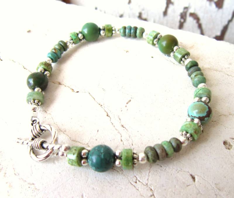 Echte Türkis Armband. Natürliche Grün Schmuck. Südwesten Grüner Stein Armband von JensBeadBox