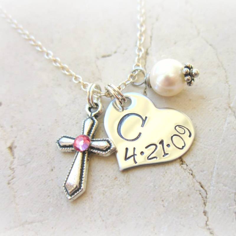 Erste Kommunion Gift.baptism Geschenk Des Mädchens. Des Kindes Birthstone Cross Necklace.stamped Datum & Erste Herz Charme Necklace.birthstone von JensBeadBox