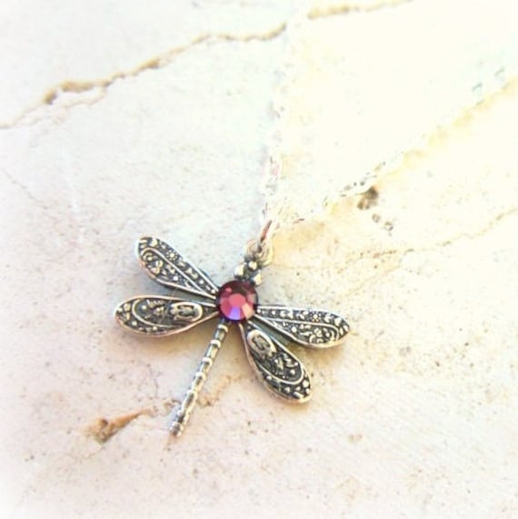 Geburtsstein Libelle Halskette. Kinderschmuck. Schmuck.geburtstagsgeschenk. Blumenmädchen Geschenk.libellen Schmuck von JensBeadBox