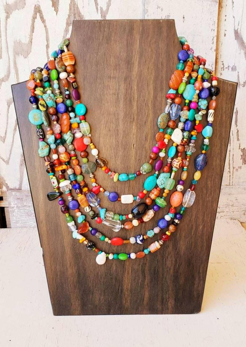 Sechs Strang-Statement Halskette Multi Halbedelstein Necklace.colorful Halskette. Color Jewelry.multi Stein Jewelry.colorful Schmuck von JensBeadBox