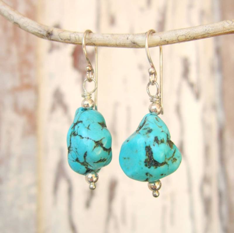 Türkis Ohrringe. Draht Gewickelt Türkis Howlith Schmuck. Tränenblech Ohrringe von JensBeadBox