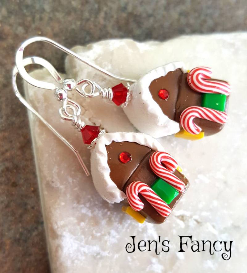 Lebkuchenhaus Ohrringe Sterling Silber, Handgefertigter Weihnachtsschmuck, Jen's Fancy, Geschenk Für Sie, Lehrer Geschenk, Einzigartige Lebkuchenhaus Ohrringe Sterling Silber, Handgefertigter Weihnachtsschmuck, Jen's Fancy, Geschenk Für Sie, Lehrer Geschenk, Einzigartige von JensFancy