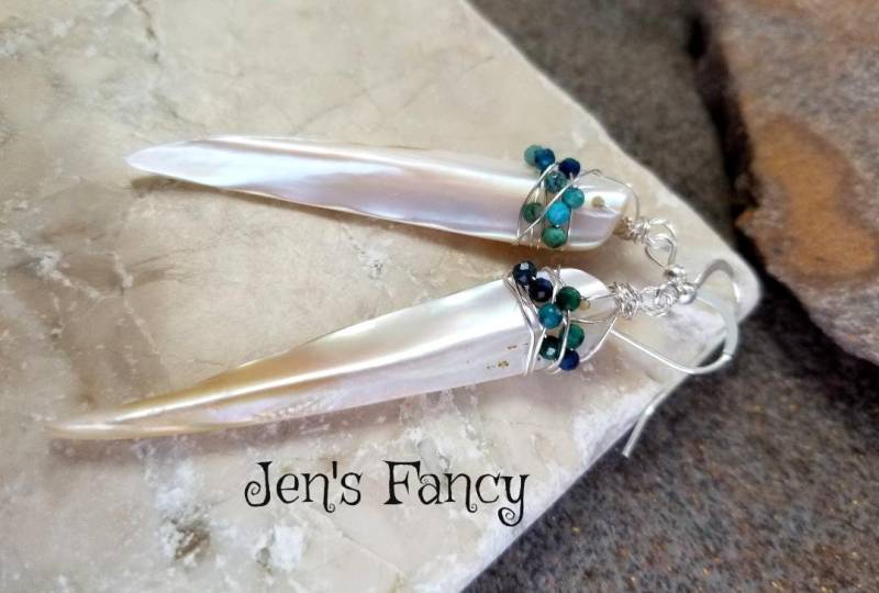 Perlmutt Ohrringe Sterling Silber Draht Gewickelt, Jens Fancy, Geschenk Für Sie, Edelstein Chrysokoll Schmuck Schmuck, Lange Perlmutt Ohrringe Sterling Silber Draht Gewickelt, Jens Fancy, Geschenk Für Sie, Edelstein Chrysokoll Schmuck Schmuck, Lange von JensFancy