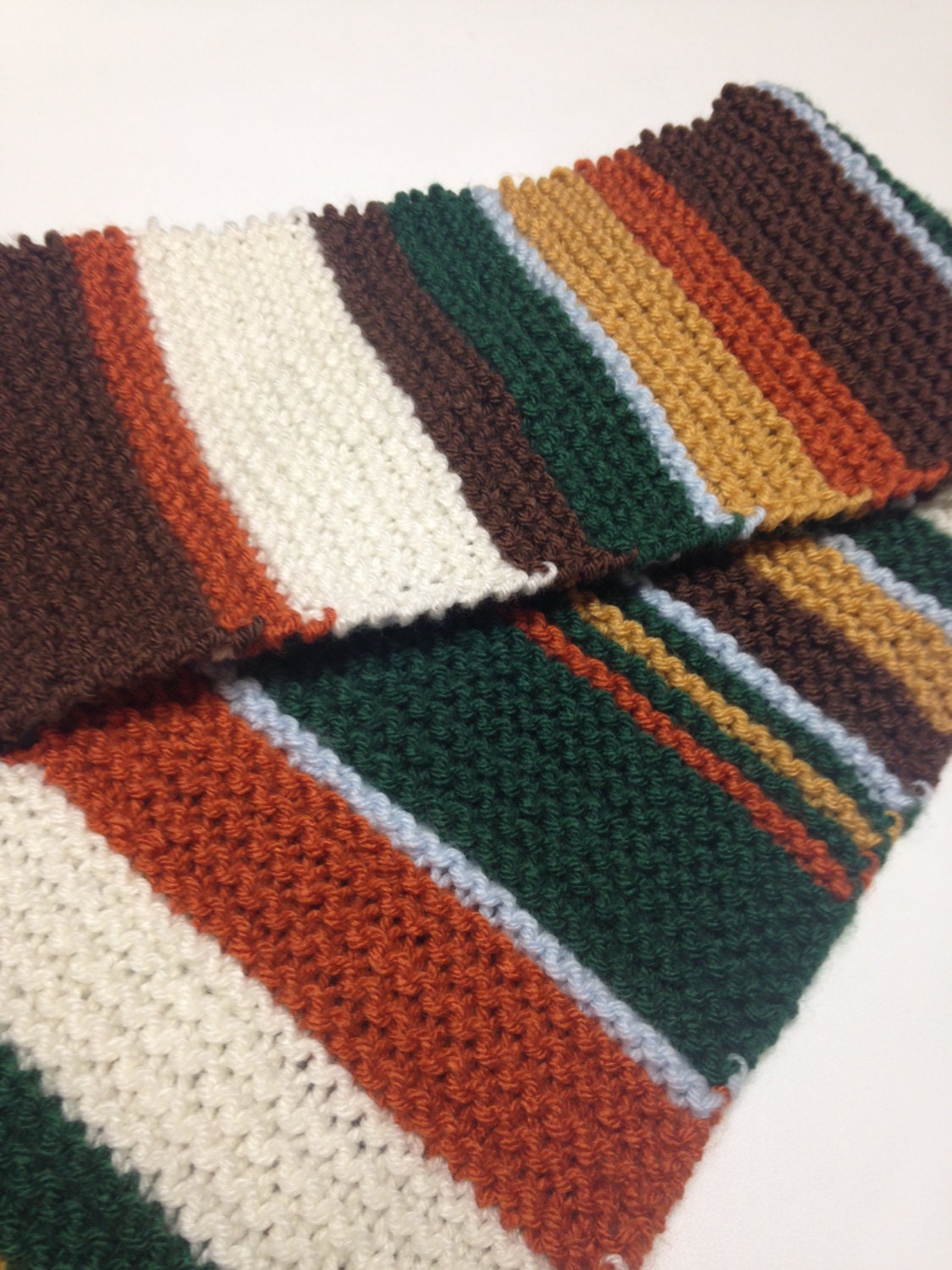 Weasley-Inspirierter Schal von JensNerdyKnitting