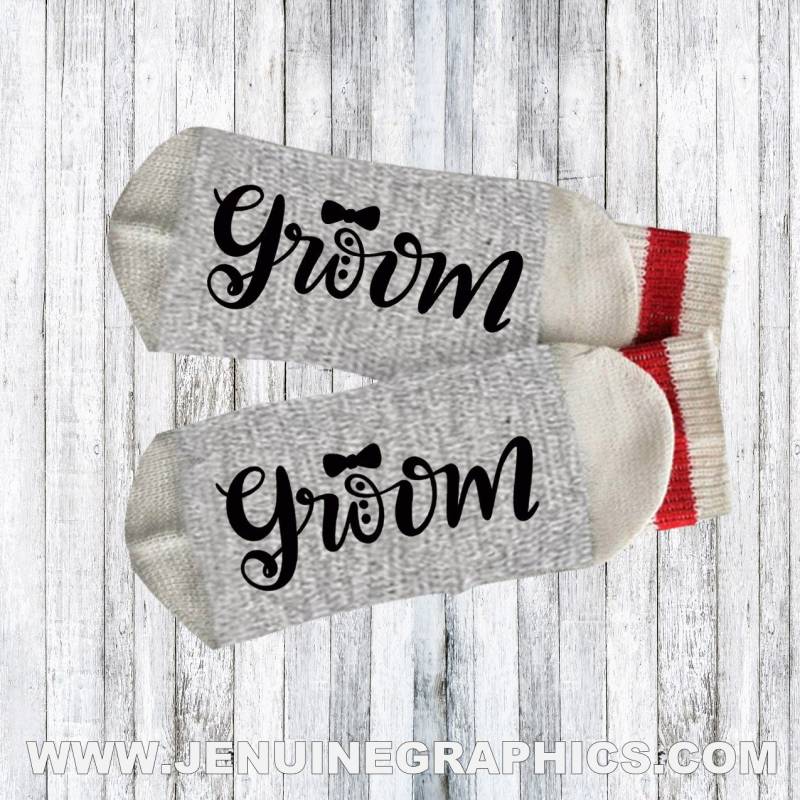 Braut Socken - Bräutigam Verlobungsgeschenk Brautdusche Lustige Geschenk Individuelle Herr Und Frau Paargeschenk von JenuineGraphics