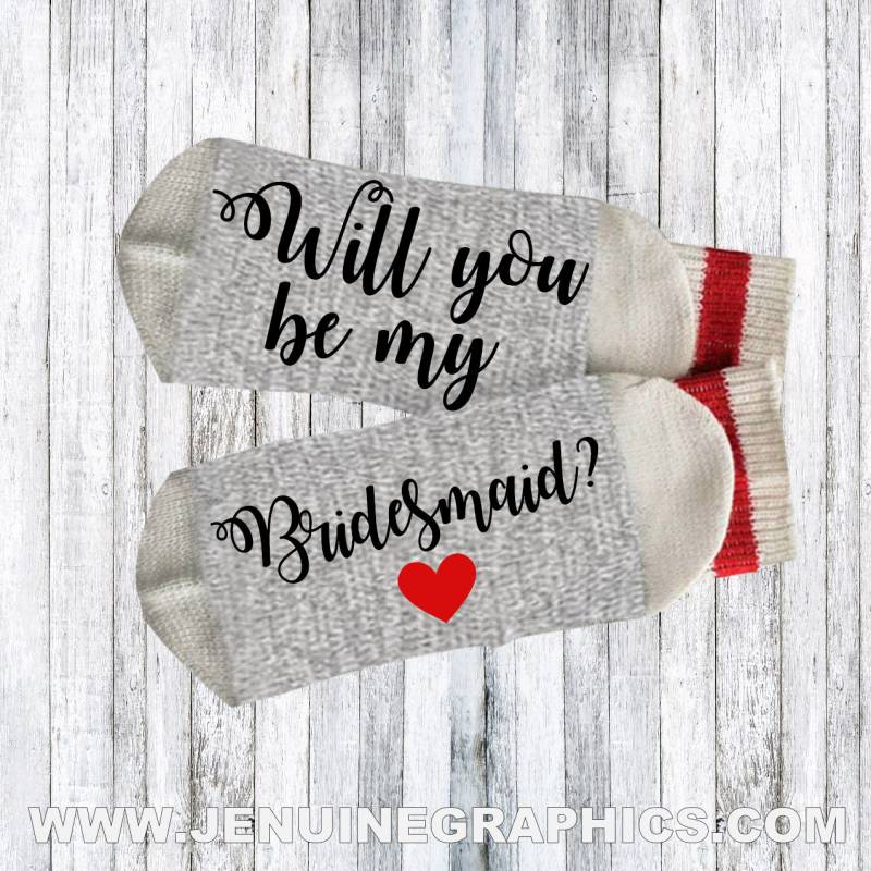 Werden Sie Meine Brautjungferngeschenk - Wirst Du Trauzeugin Geschenk Braut Benutzerdefinierte Socken Original Brautjungfern-Geschenk-Idee Sein von JenuineGraphics