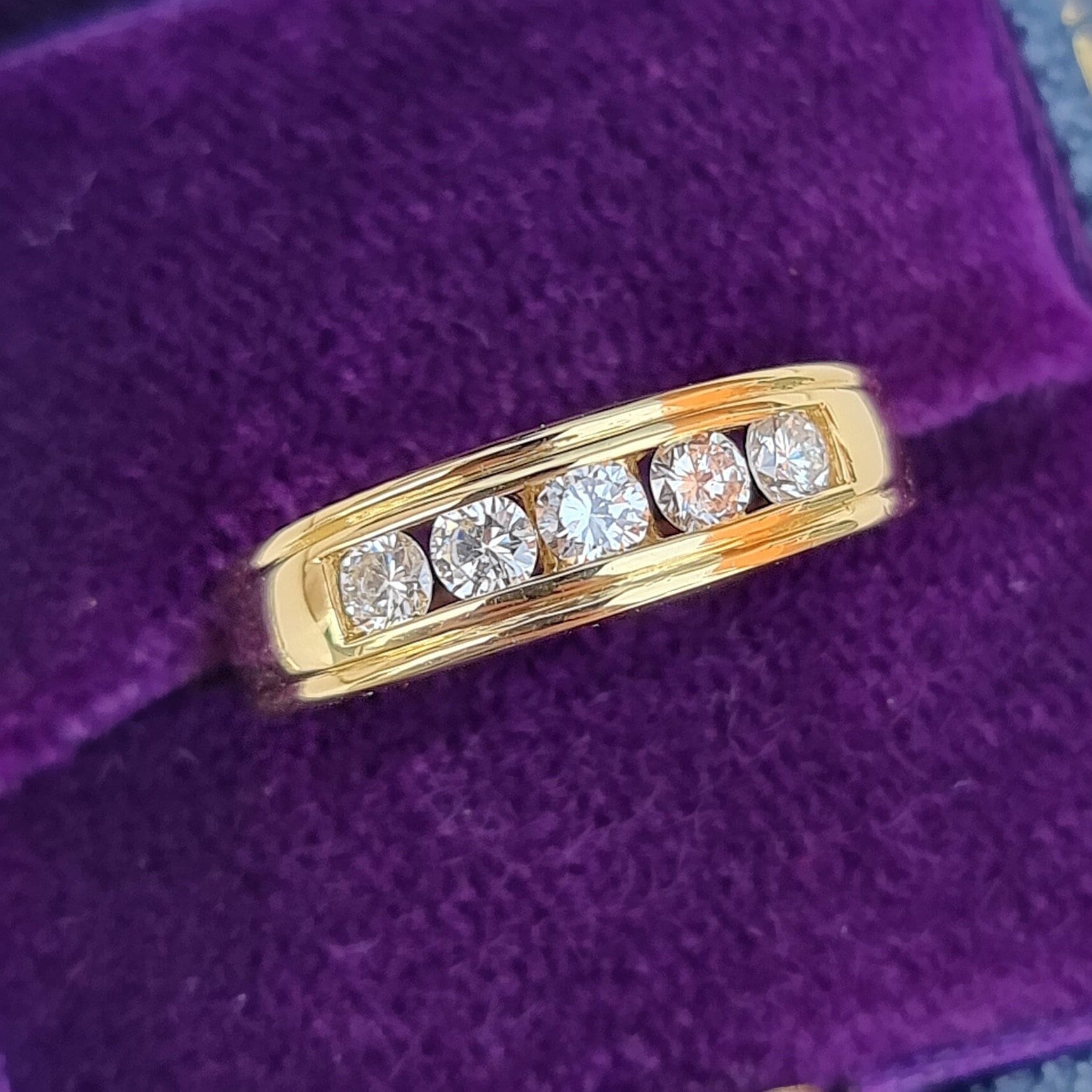 Vintage 18Ct Gold Fünf Stein Diamant Halber Eternity Ring, 0.50Ct von JeremySilverthorne