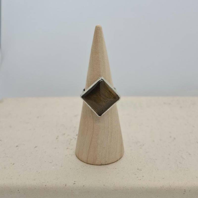 Handgefertigter Silberring Mit Tigerauge von JerenJewelry