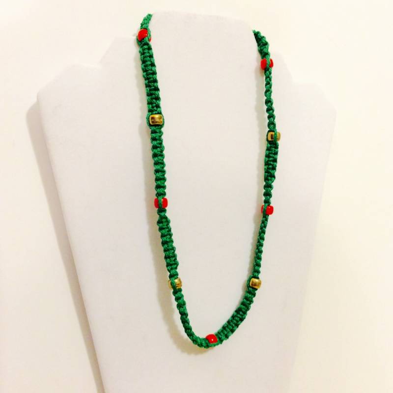 Weihnachten Geknüpfte Halskette, Makramee Grüne Unikat Kleiner Laden, Winter Schmuck, Hippie Boho, Gewebte Jeriaielloartstore, Urlaub von JeriAielloartstore